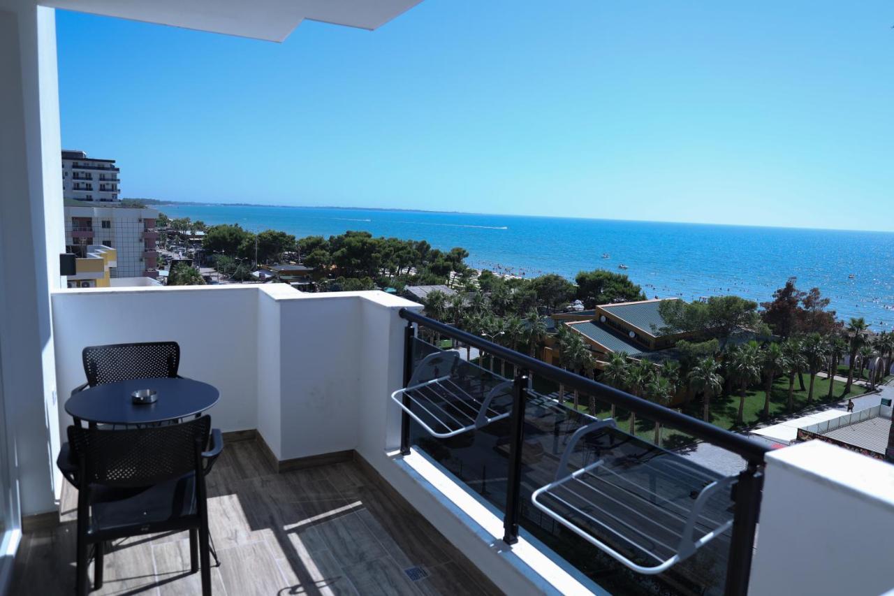 Riviera Palace Hotel 4*